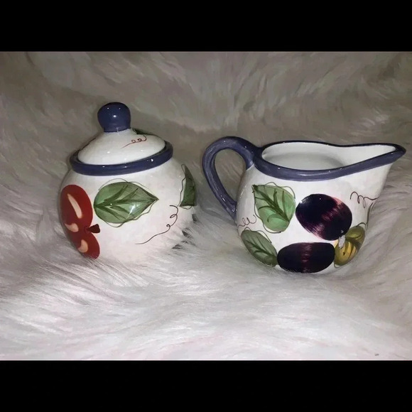 Oneida vintage cream & sugar fruit set - Picture 3 of 3